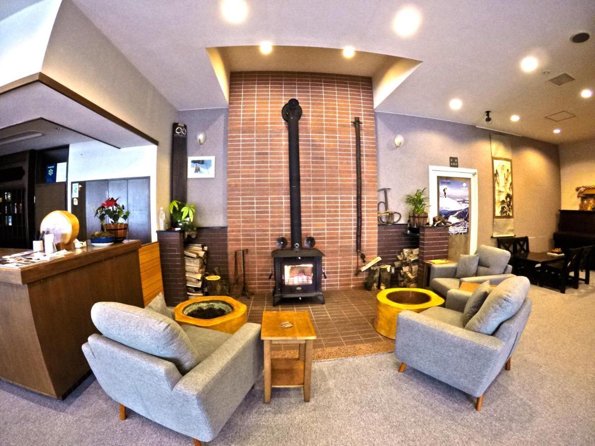 Red Fox Lodge Myoko Εξωτερικό φωτογραφία